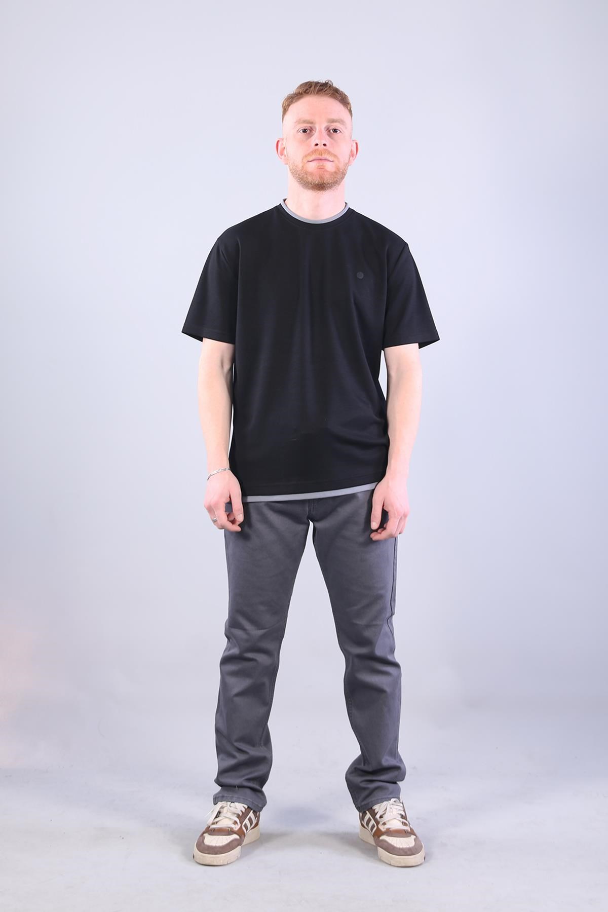 4091 O Yaka Etek Ucu Farklı T-shirt