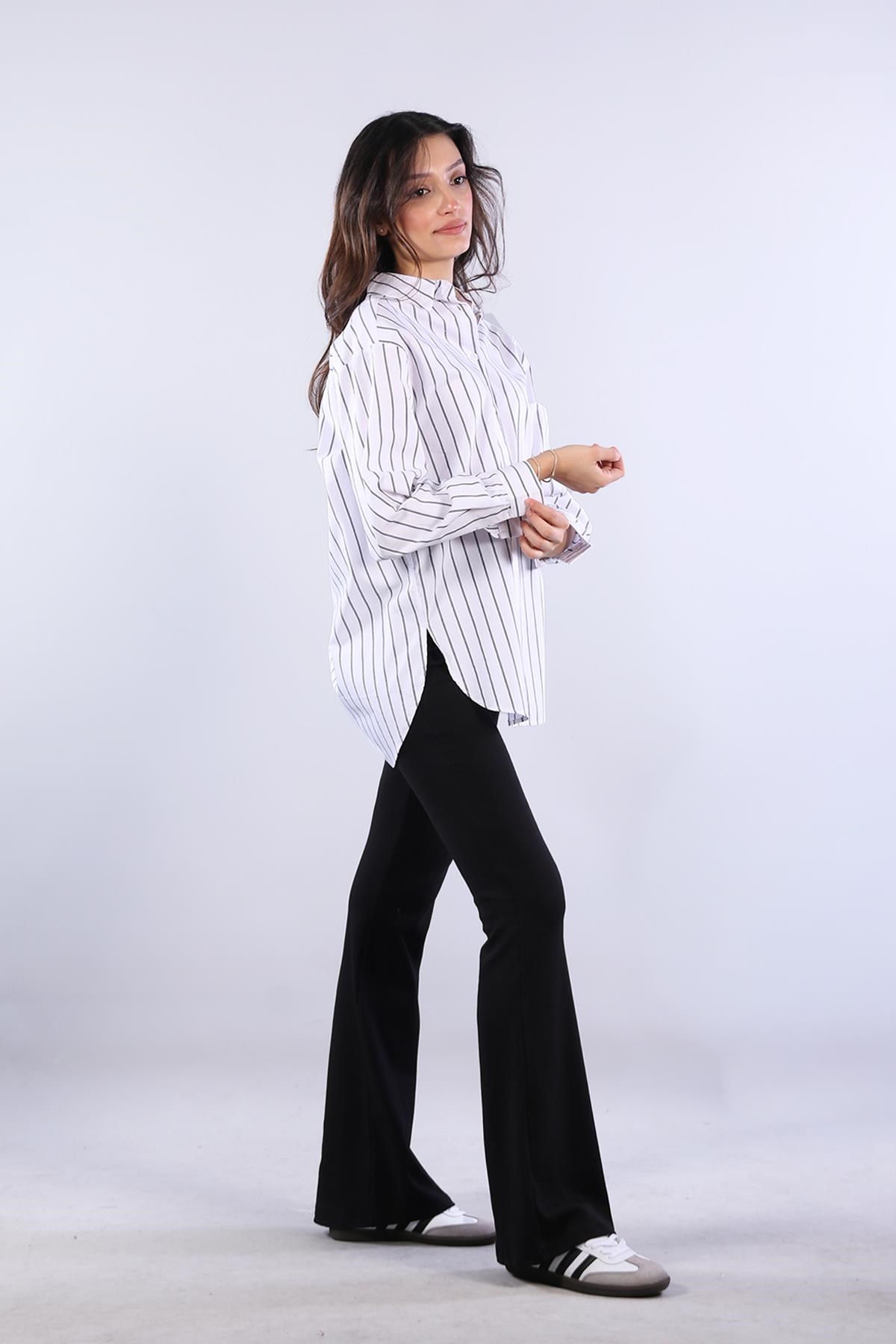 5487 Altı Oval Çizgili Gömlek