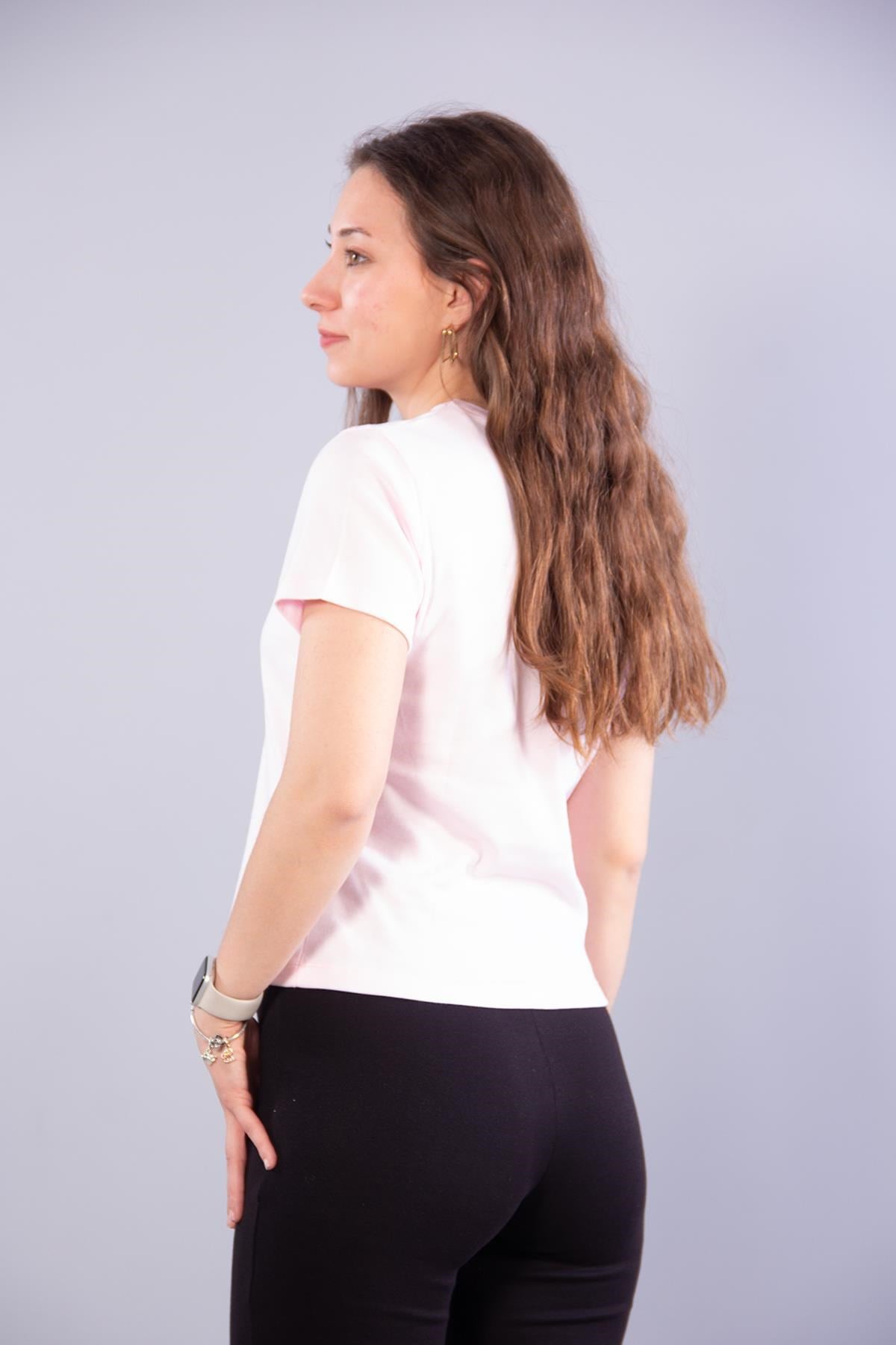 6719 Fiyonk Nakışlı İnterlok T-shirt