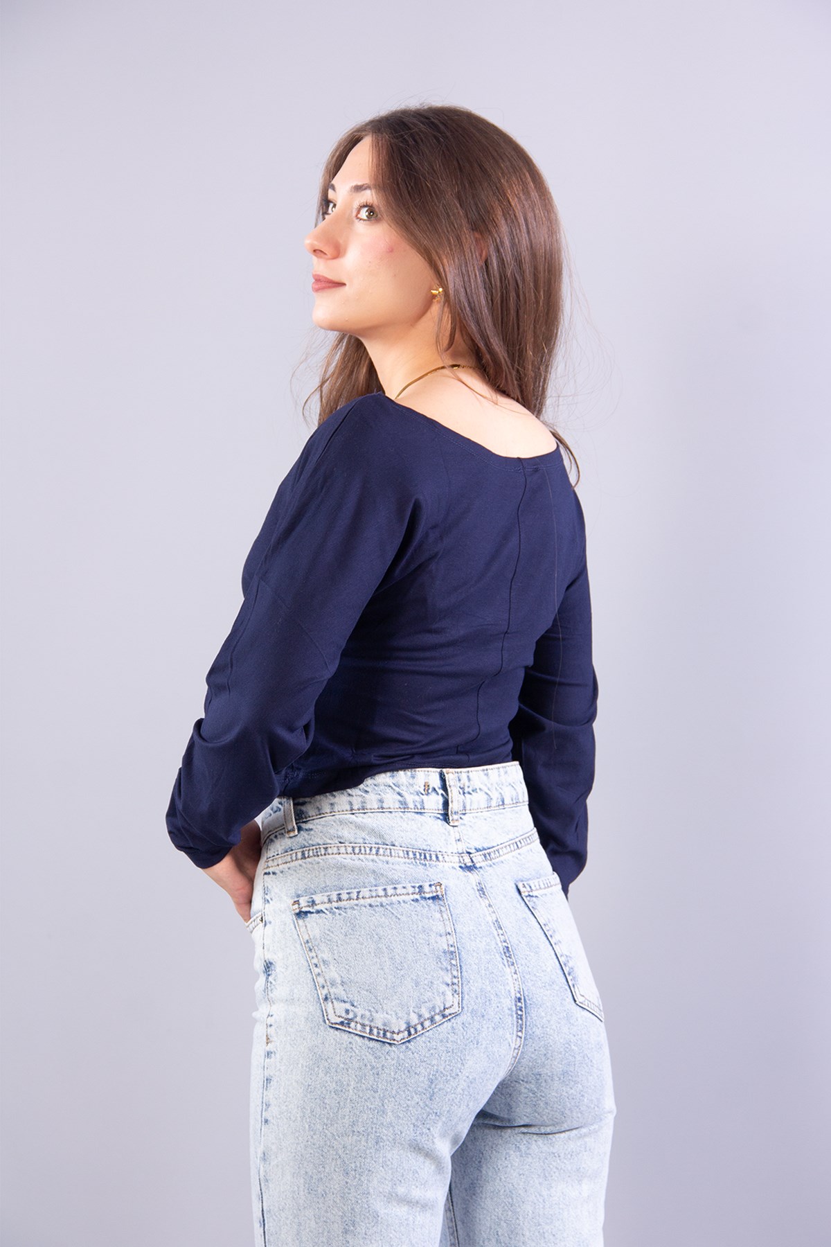 6895 (N-2653) Kayık Yaka Yarasa Kol Bluz