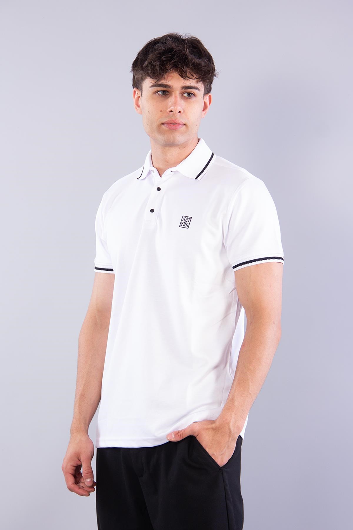 8261 Ayaklı Yaka Kol Ucu Çizgili Kısa Kol T-shirt