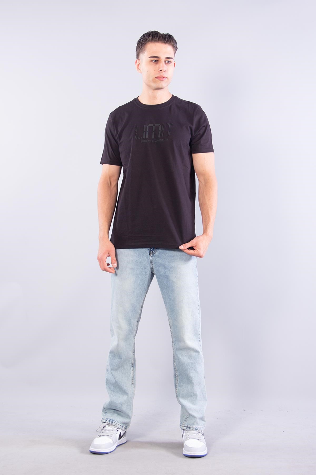8262 Limit Baskılı O Yaka T-shirt