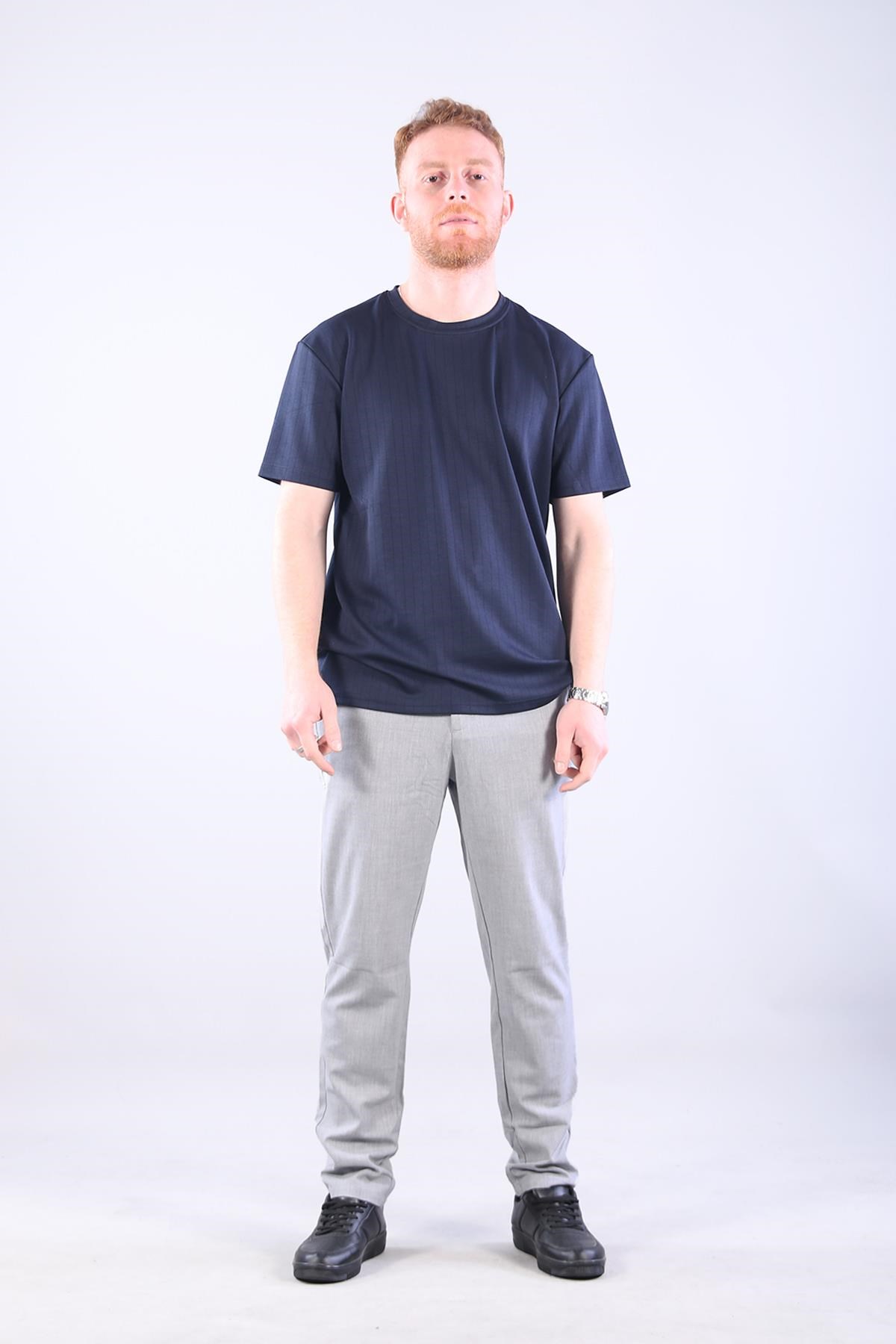 Modal Kumaş Kendinden Çizgili O Yaka T-shirt