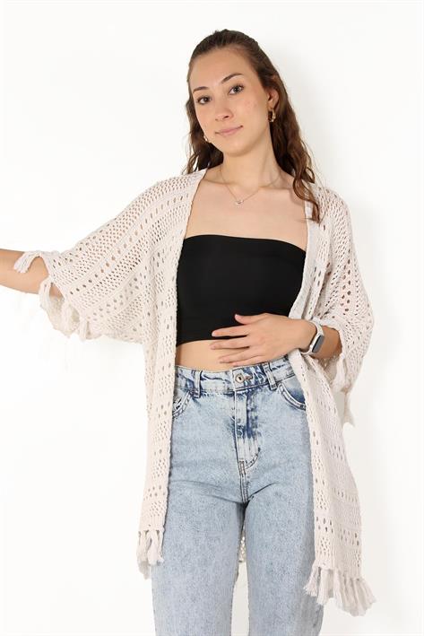 01485 Püsküllü Hırka