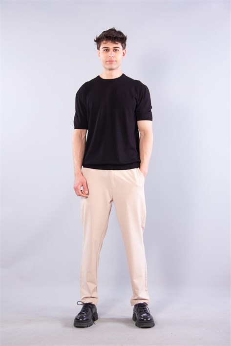 10012 O Yaka Triko T-shirt