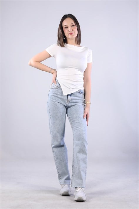 10248 Yandan Büzgülü Kayık Yaka T-shirt