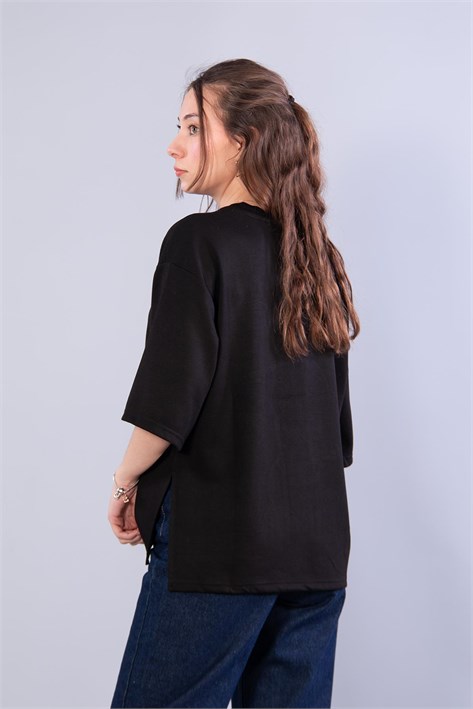 11066 Yanları Yırtmaçlı Modal Kumaş Salaş O Yaka T-shirt