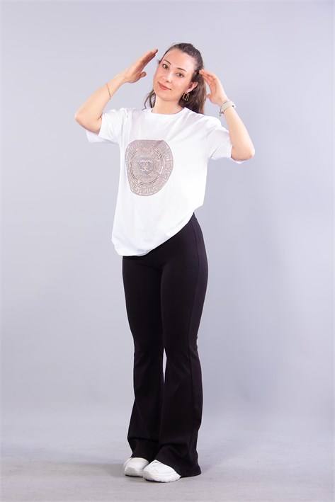 2001 Oc Taşlı Yuvarlak Desenli O Yaka T-shirt