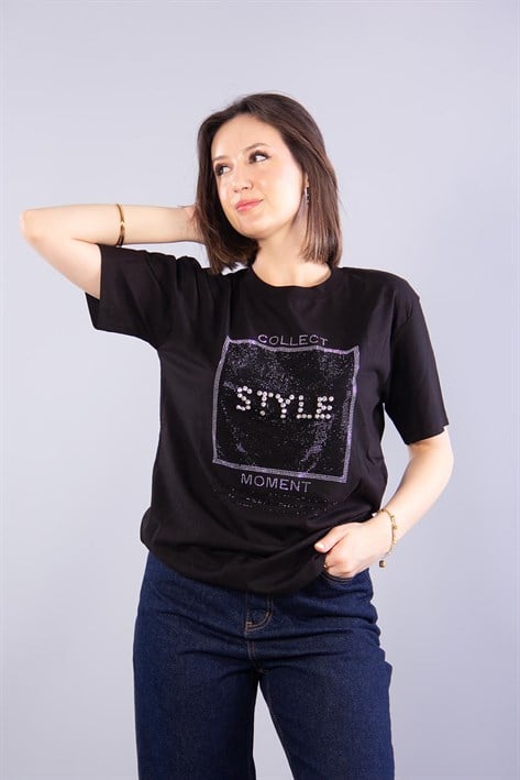 2007 Style Taşlı O Yaka T-shirt