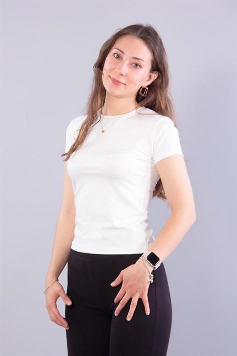 26737 Poliamid Kumaş O Yaka T-shirt