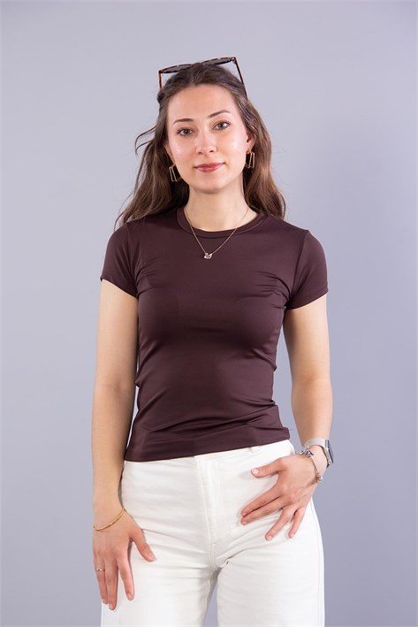 26737 Poliamid Kumaş O Yaka T-shirt