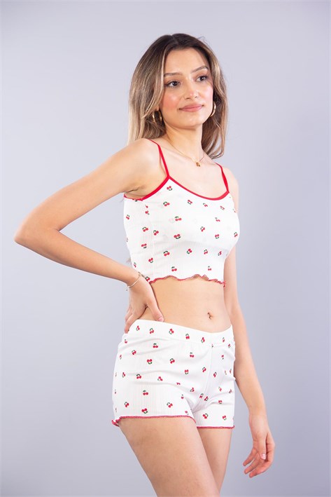 3403 Kiraz Desenli İp Askılı Şortlu Göğsü Kaplı Pijama Takımı