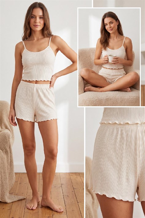 3407 İp Askılı Şortlu Pijama Takımı