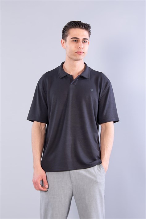 4029 Yakalı Düğmesiz Modal T-shirt