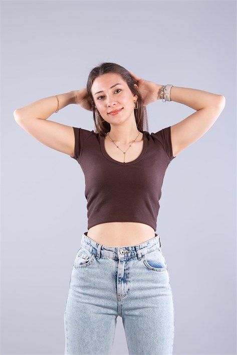 6696 (N-2370) V Yaka Crop Kaşkorse Body