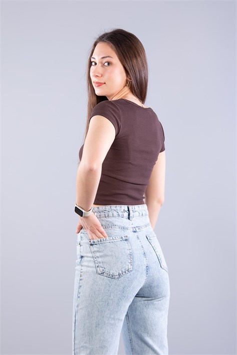 6696 (N-2370) V Yaka Crop Kaşkorse Body