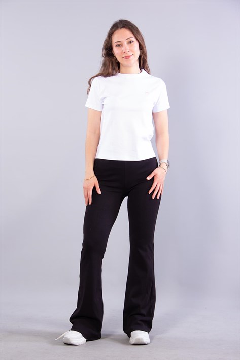 6719 Fiyonk Nakışlı İnterlok T-shirt