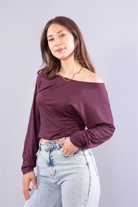 6895 (N-2653) Kayık Yaka Yarasa Kol Bluz