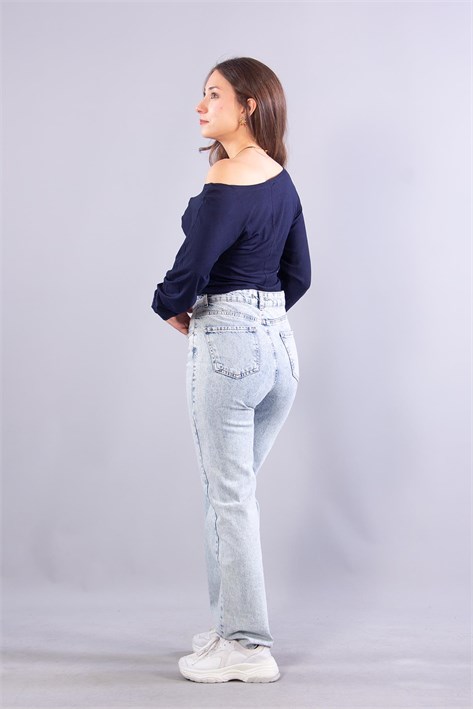 6895 (N-2653) Kayık Yaka Yarasa Kol Bluz