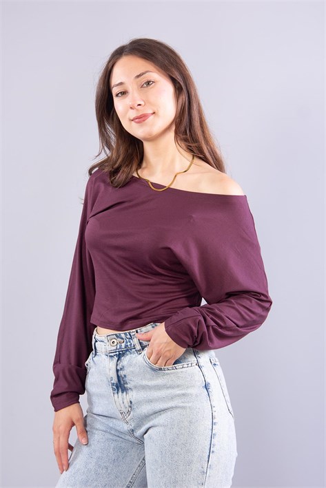 6895 (N-2653) Kayık Yaka Yarasa Kol Bluz