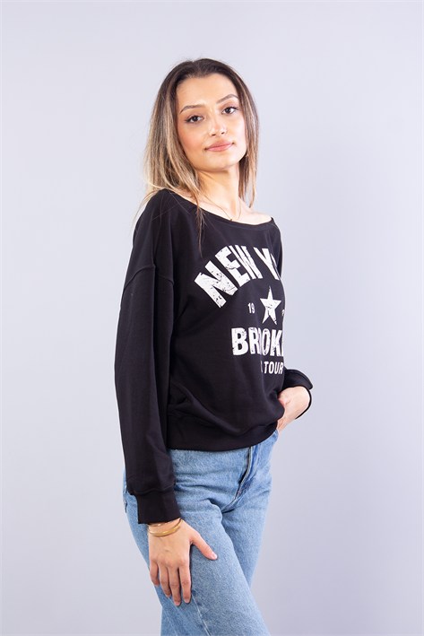 7056 Newyork Nakışlı Geniş Yaka Sweat
