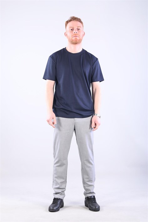 Modal Kumaş Kendinden Çizgili O Yaka T-shirt