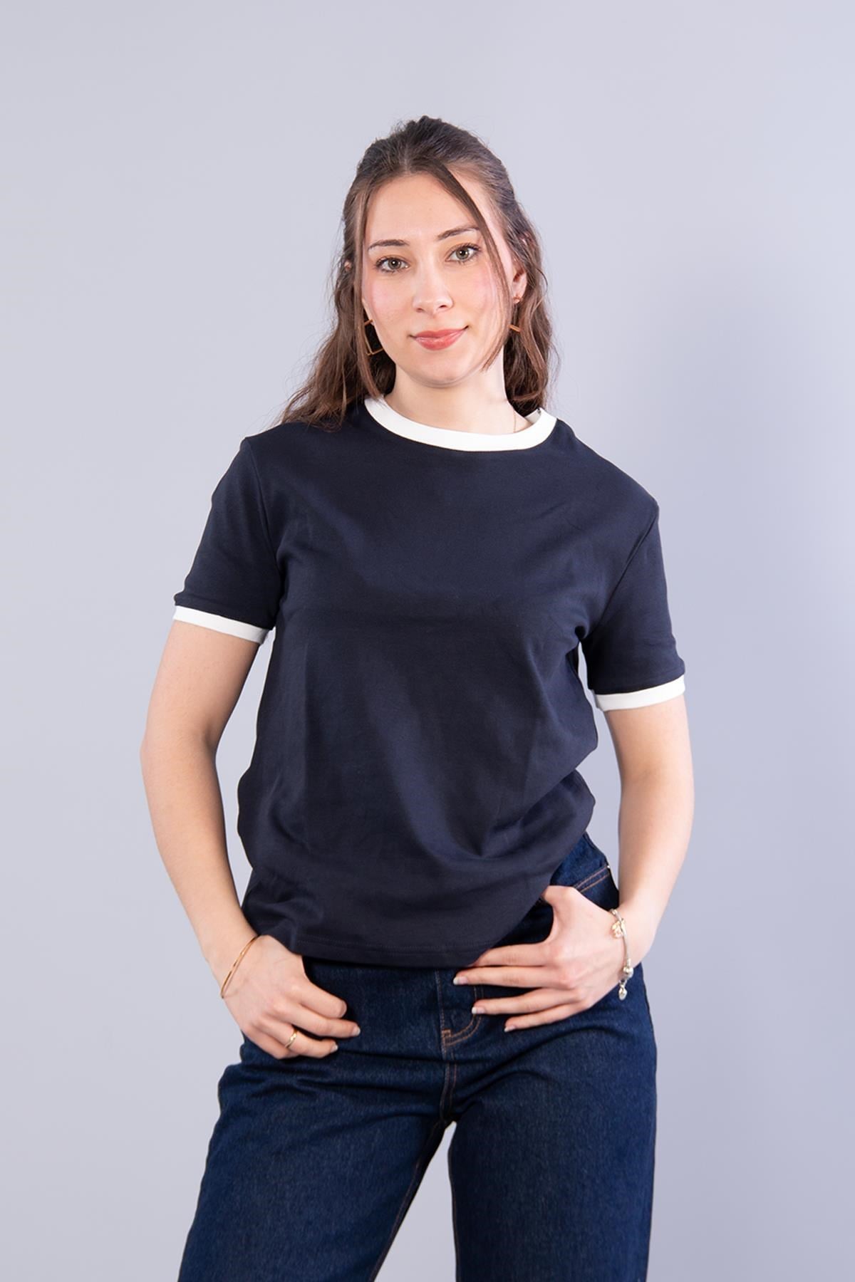 T-shirtmckanzie2943 Kol Ucu Yakası Şeritli O Yaka T-shirtkadınerkek