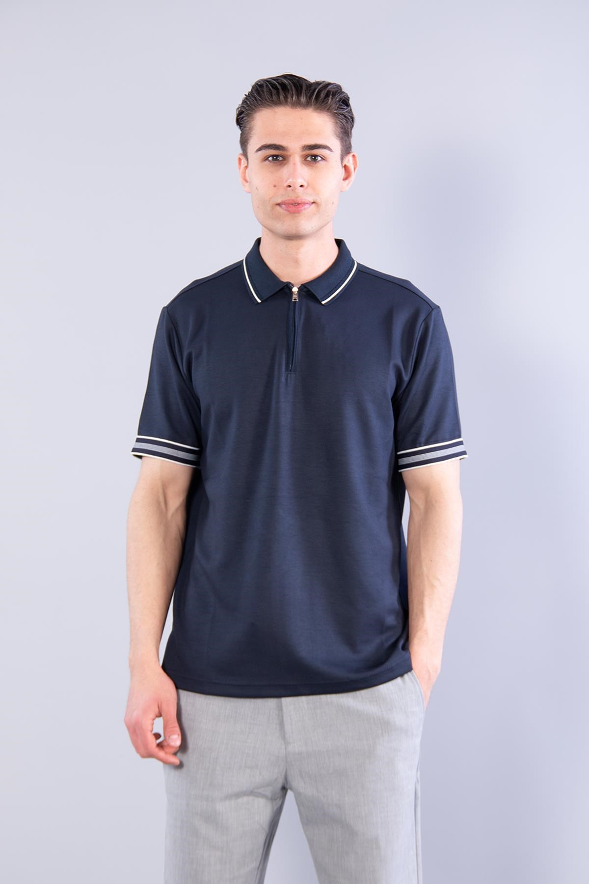T-shirtmckanzie4665 Modal Yakası Fermuarlı Yaka Ve Kol Ucu Çizgilikadınerkek