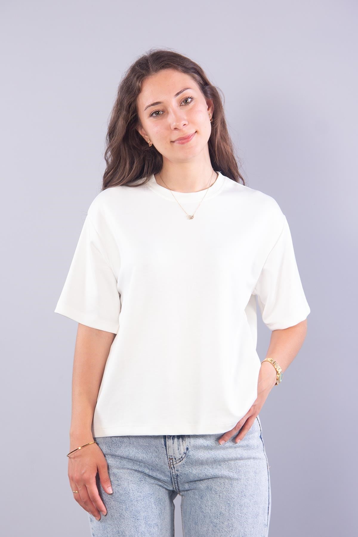 T-shirtmckanzieMS1878 Hafif Dalgıç Kumaş O Yaka T-shirtkadınerkek