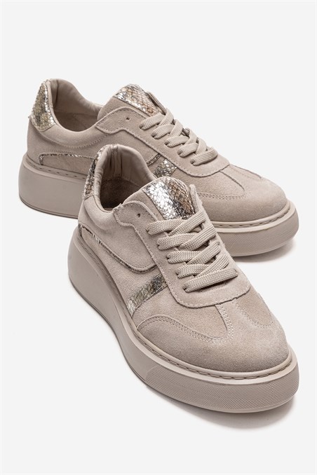 17-502-3-BEJ SUET DESENLIIVARA Bej Süet Desenli Hakiki Deri Kadın Günlük Sneakers