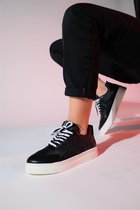 223-1513-3-SIYAHSANDE Siyah Denim Detaylı Kadın Spor Sneakers