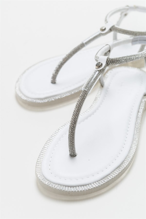 16-701-1-BEYAZMONO Beyaz Taşlı Parmak Arası Kadın Sandalet
