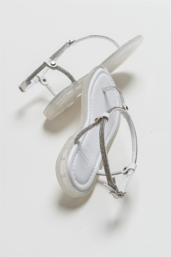 16-701-1-BEYAZMONO Beyaz Taşlı Parmak Arası Kadın Sandalet
