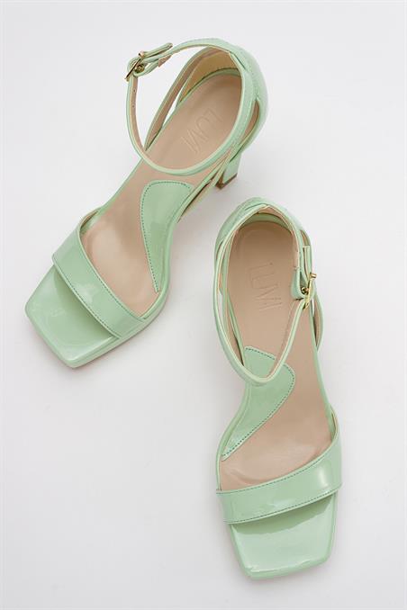 79-300-5-YESIL RUGANMERSİA Yeşil Rugan Kadın Topuklu Ayakkabı