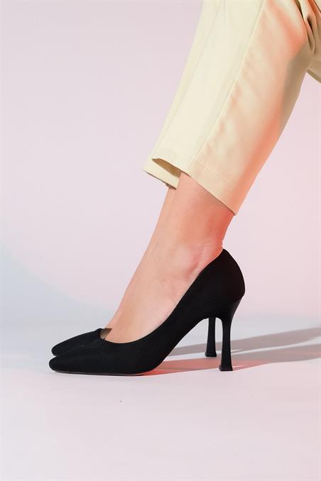 101-654-4-SIYAH CIZGILIWAYNE Siyah Çizgili Şeffaf Kadın İnce Topuklu Ayakkabı