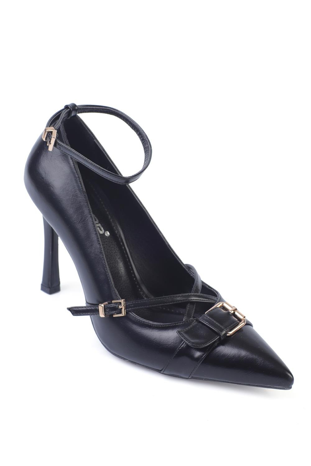 Capone Outfitters 8702 Women Black Heeled