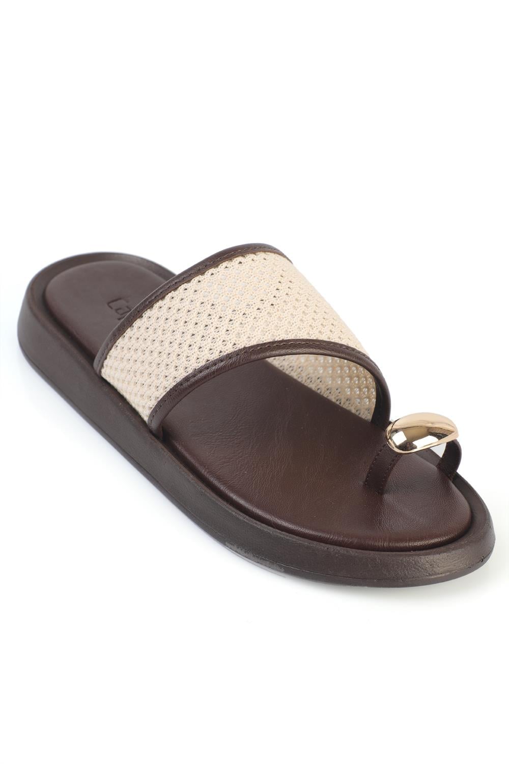 Capone Selie Round Toe Thong Metal Accessory Women Brown Sandal