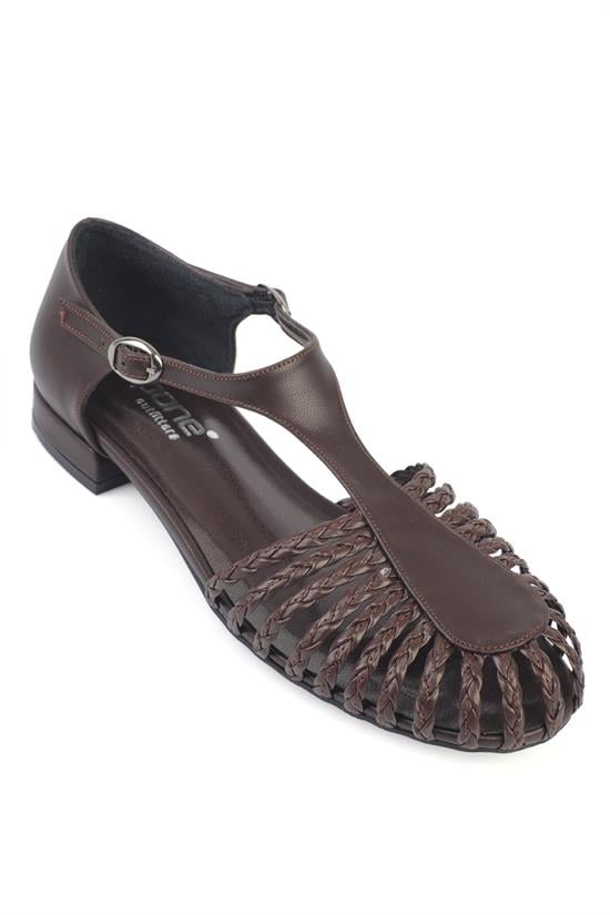 Capone Arleen Woven Low Heel Women Brown Ballet Flat