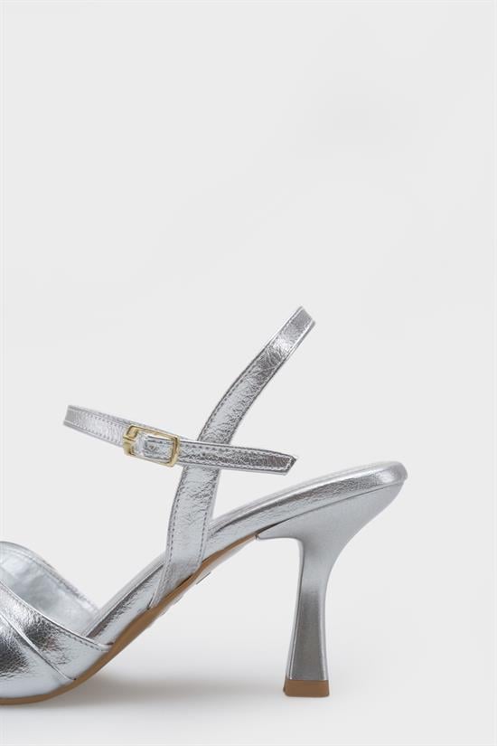 Capone  Belvia Pointed Toe Metallic Ankle Strap Mid Heel Women Silver Shoe image 6