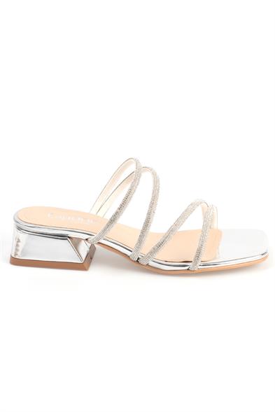 Capone Lindsy Blunt Toe Crystal Embellished Bantlı Low Heel Mirror Fabric Woman Sandals image 4