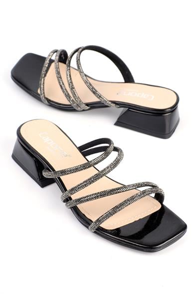 Capone Lindsy Blunt Toe Crystal Embellished Bantlı Low Heel Rugan Woman Sandals image 3