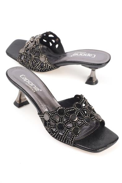 Capone Lona Blunt Toe Metal Accessory Hourglass Heel Crinkly Patent Woman Sandals image 3