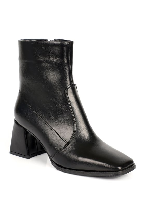 Capone Blunt Toe Side Zipper Woman Booties