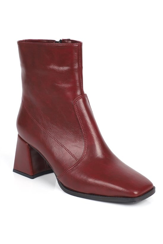 Capone Blunt Toe Side Zipper Woman Booties