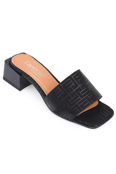 Capone Blunt Toe Single Band Heeled Satin Labrinth Pattern Woman Sandals