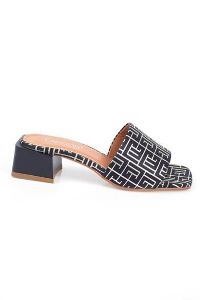 Capone Blunt Toe Single Band Heeled Satin Labrinth Pattern Woman Sandals image 4
