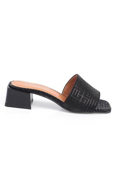 Capone Blunt Toe Single Band Heeled Satin Labrinth Pattern Woman Sandals image 4