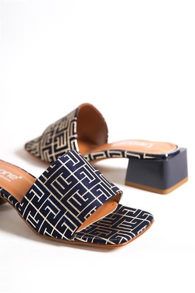 Capone Blunt Toe Single Band Heeled Satin Labrinth Pattern Woman Sandals image 2