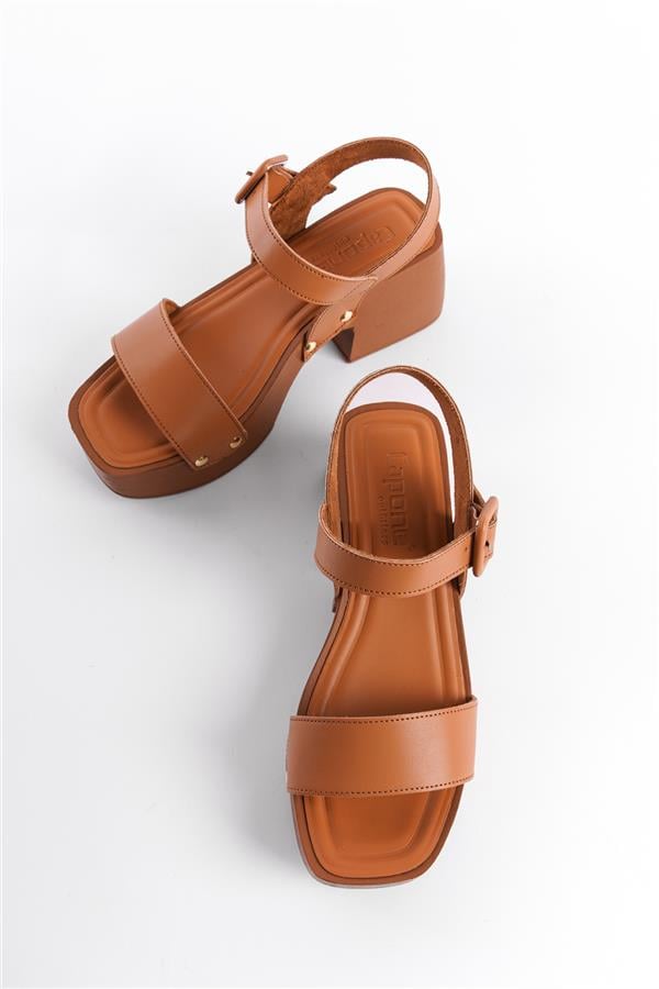 Capone Dulce Blunt Toe Single Band Platform Heel Woman Sandals image 4