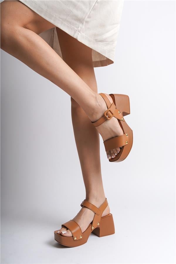 Capone Dulce Blunt Toe Single Band Platform Heel Woman Sandals image 6